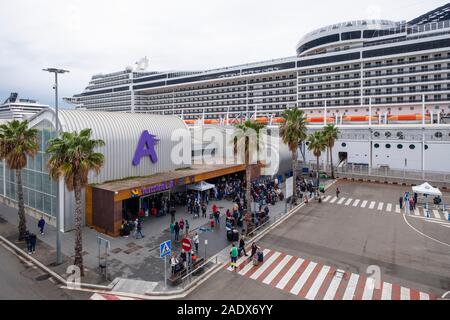 Barcellona cruise terminal portuale di Barcellona, Spagna, Europa Foto Stock