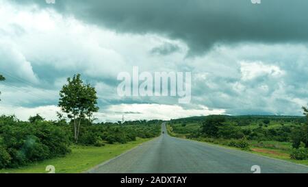 Paesaggio di autostrada africana Foto Stock
