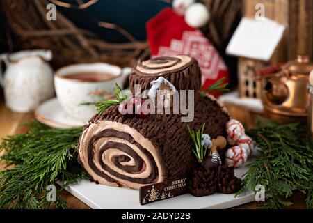Yule log albo torta per Natale Foto Stock