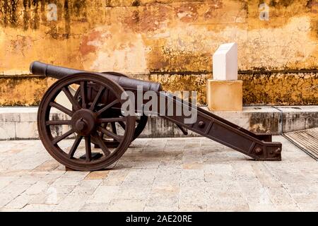 Nahargarh Fort cannon, Jaipur, Rajasthan, India, Asia Foto Stock