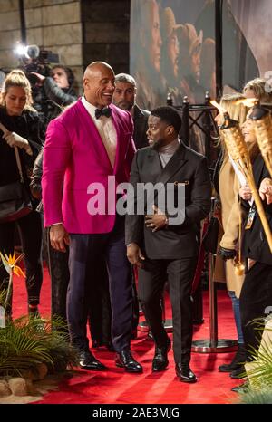 Londra, Inghilterra - 05 dicembre: Dwayne Johnson e Kevin Hart frequentare il Regno Unito Premiere di 'Jumanji: il livello successivo all' Odeon IMAX Waterloo il 5 dicembre Foto Stock