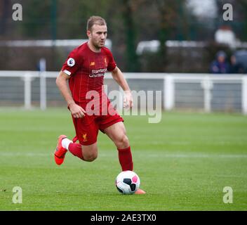 ENFIELD, Inghilterra. 06 Dicembre: Herbie Kane di Liverpool durante la Premier League 2 tra Tottenham Hotspur e Liverpool presso la Hotspur modo, Enfield Foto Stock