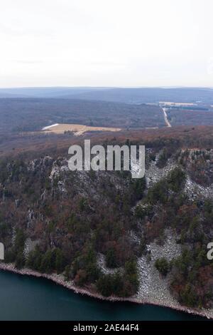 Fotografia aerea di Devil's Lake State Park, vicino a Baraboo, Sauk County, Wisconsin, Stati Uniti d'America. Foto Stock