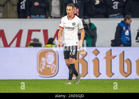 Mainz, Deutschland. 02Dec, 2019. Dominik KOHR (F) ottiene il cartellino rosso per un "freno d'emergenza" e lascia il passo, rosso, licenziamento, figura intera, frustrato frustrati, congelate, deluso, deluso, deluso, deluso, triste, calcio prima Bundesliga, XIII GIORNATA, 1. FSV FSV Mainz 05 (MZ) - Eintracht Francoforte (F), il 02.12.2019 in Mainz/Germania. € | Utilizzo di credito in tutto il mondo: dpa/Alamy Live News Foto Stock