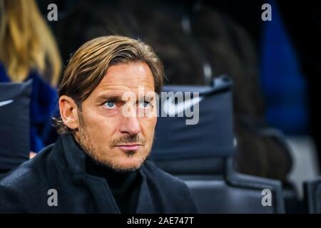 Milano, Italia. 6 dicembre, 2019. francesco tottiduring Inter vs Roma, italiano di calcio di Serie A del campionato Gli uomini in Milano, Italia, 06 Dicembre 2019 - LPS/Fabrizio Carabelli Credito: Fabrizio Carabelli/LP/ZUMA filo/Alamy Live News Foto Stock