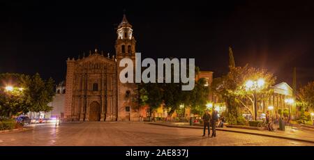 Templo de Nuestra Señora del Carmen, in Plaza del Carmen, San Luis Potosi, Messico Foto Stock