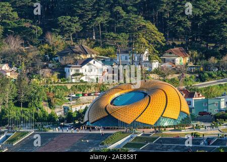 Immagine di riserva libera di alta qualità reale veduta aerea di Lam Vien Square, Dalat, Vietnam Foto Stock