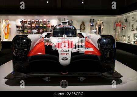 Toyota GAZOO Racing. Vettura con la quale Fernando Alonso ha vinto il WEC 2018-2019 World Endurance Championship. Foto scattata a Fernando Alonso Museo su D Foto Stock