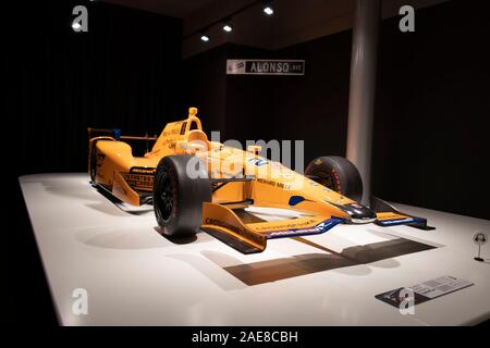 Mclaren Honda Andretti con cui Fernando Alonso ha gareggiato in Indy Car nel 2017. Foto scattata a Fernando Alonso Museo su dicembre 5, 2019 in Asturi Foto Stock