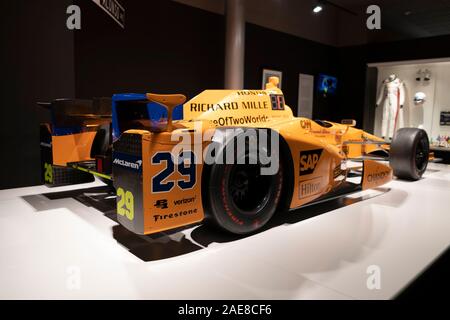 Mclaren Honda Andretti con cui Fernando Alonso ha gareggiato in Indy Car nel 2017. Foto scattata a Fernando Alonso Museo su dicembre 5, 2019 in Asturi Foto Stock