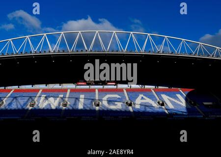 Il 30 novembre 2019, DW Stadium, Wigan, Inghilterra; Sky scommessa campionato, Wigan Athletic v lettura : il DW stadium crogiolarsi al sole Credito: Simon Whitehead/news immagini Foto Stock