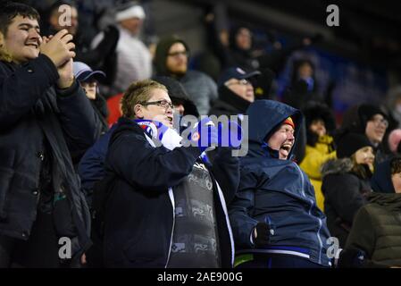 Il 30 novembre 2019, DW Stadium, Wigan, Inghilterra; Sky scommessa campionato, Wigan Athletic v lettura : la lettura ventole celebrare prendendo il piombo a Wigan Athletic Credito: Simon Whitehead/news immagini Foto Stock