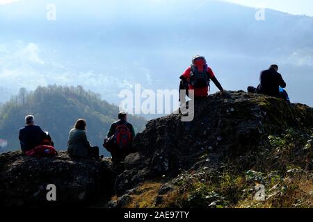 Il trekking godendo di autunno a Trabzon tonya yakçukur Foto Stock