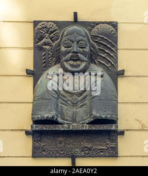 Targa di bronzo busto di Johannes Marcus Marci de Cronland in Via di Melantrichova Città Vecchia Praga Repubblica Ceca. Foto Stock