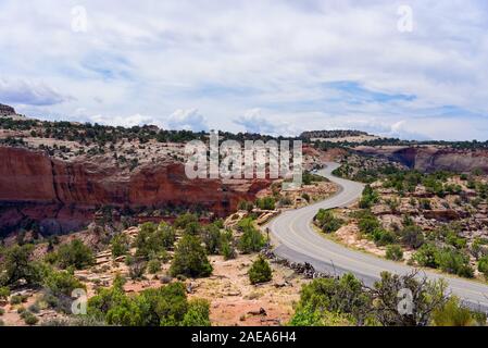 Grand View Point Road in isole nel cielo, il Parco Nazionale di Canyonlands Foto Stock