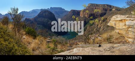 Escursionismo il sentiero di leopard nel blyde river canyon - Mpumalanga in Sudafrica Foto Stock