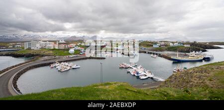 Il porto di Stykkisholmur in Islanda. Foto Stock