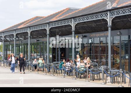 Il mercato della lana, luogo di mercato, Doncaster, South Yorkshire, Inghilterra, Regno Unito Foto Stock