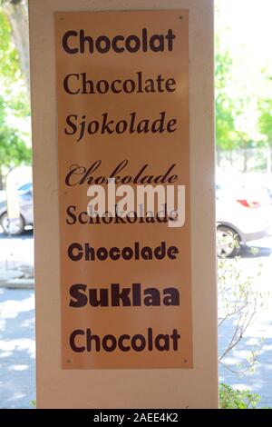 La produzione di cioccolato a Huguenot Cioccolatini in Franschhoek, Sud Africa. Foto Stock