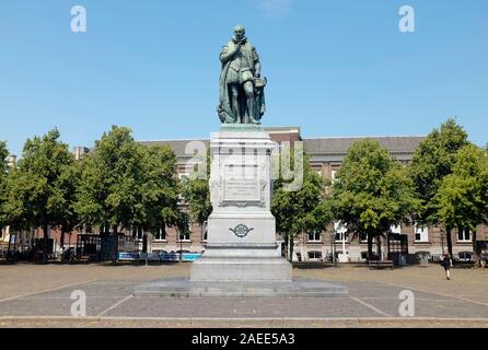 Statua di Guglielmo d'Orange, Guglielmo i, Principe d'Orange (24 aprile 1533 – 10 luglio 1584), sulla piazza Plein, Den Haag, l'Aia, l'Olanda, il Nether Foto Stock