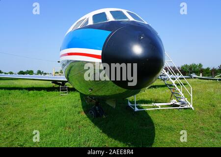 Belgrado, Serbia -19 Giu 2019- vista di un vecchio Caravelle aereo da ex Repubblica iugoslava JAT Airways (JU) presso il museo aeronautico a Belgrado (ex Yug Foto Stock