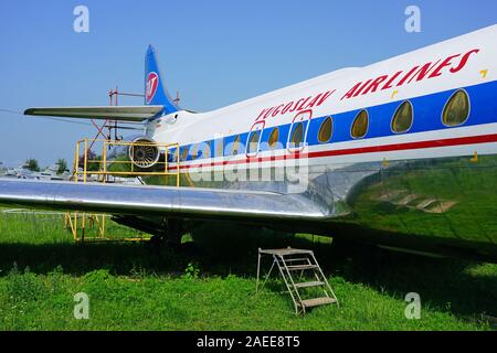 Belgrado, Serbia -19 Giu 2019- vista di un vecchio Caravelle aereo da ex Repubblica iugoslava JAT Airways (JU) presso il museo aeronautico a Belgrado (ex Yug Foto Stock