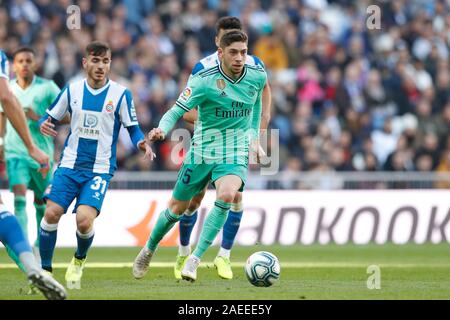 Madrid, Spagna. Il 7 dicembre, 2019. Federico Valverde (reale) Calcio/Calcetto : spagnolo "La Liga Santander' match tra il Real Madrid CF 2-0 RCD Espanyol al Santiago Bernabeu di Madrid in Spagna . Credito: Mutsu Kawamori/AFLO/Alamy Live News Foto Stock