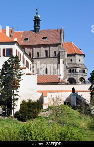 Castello con museo, San Procopio basilica e convento, città Trebic (UNESCO, il più antico Medioevo insediamento della comunità ebrea in Europa Centrale), Foto Stock