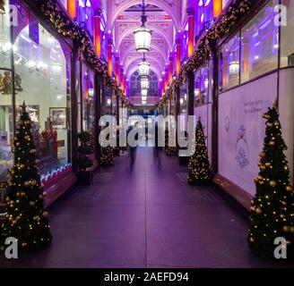 Il Royal Arcade off Bond Street in Mayfair, Londra Foto Stock