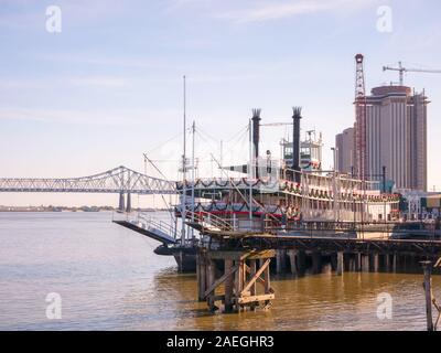 New Orleans battello a vapore in Mississippi River in New Orleans, Lousiana Foto Stock