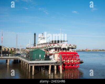 New Orleans battello a vapore in Mississippi River in New Orleans, Lousiana Foto Stock