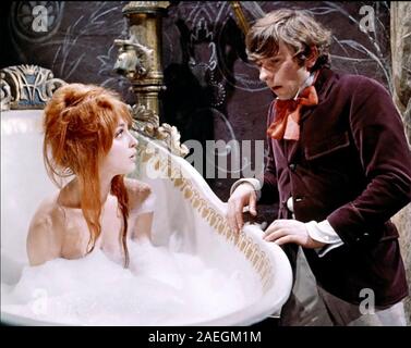 La FEARLESS VAMPIRE KILLERS (aka Ballo dei vampiri) 1967 MGM film con Sharon Tate e Roman Polanski Foto Stock