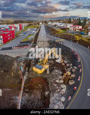 Lavori stradali in Kopavogur, sobborgo di Reykjavik, Islanda Foto Stock