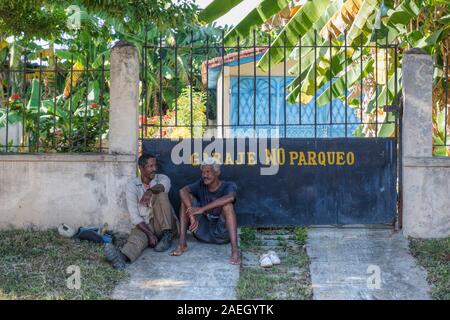 La popolazione locale in Vinales, Pinar del Rio, Cuba, America del Nord Foto Stock