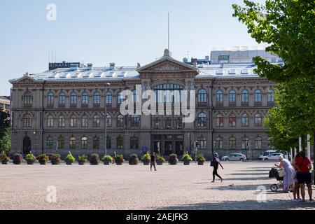 Vista esterna del Ateneum Art Museum di Rautatientori Square, Helsinki, Finlandia,Scandinavia, Europa Foto Stock