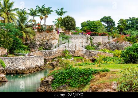 Isola di Tanna, Vanuatu - Luglio 20, 2019: vista dell'edificio dell'hotel evergreen Resort Foto Stock