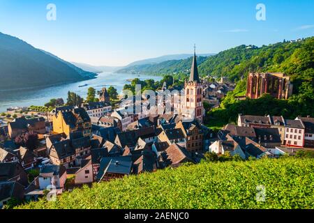 Antenna di Bacharach vista panoramica. Bacharach è un piccolo paese della valle del Reno nella Renania-Palatinato, Germania Foto Stock