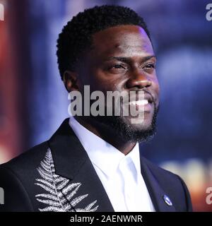Hollywood, Stati Uniti. 09Dec, 2019. HOLLYWOOD e LOS ANGELES, CALIFORNIA, STATI UNITI D'AMERICA - Dicembre 09: attore Kevin Hart indossando Alexander McQueen arriva alla Premiere mondiale di Columbia Pictures' 'Jumanji: il livello successivo" tenutasi presso la leva TCL Chinese Theatre IMAX su dicembre 9, 2019 a Hollywood e Los Angeles, California, Stati Uniti. (Foto di Xavier COLLIN/Image Press Agency) Credito: Image Press Agency/Alamy Live News Foto Stock