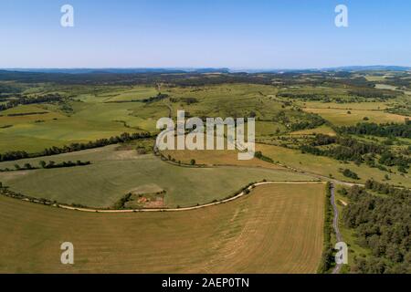 Saint-Georges-de-Levejac (sud della Francia): paesaggio rurale della Lozere department a bordo del "Causse de Sauveterre - Grands Causses" limest Foto Stock