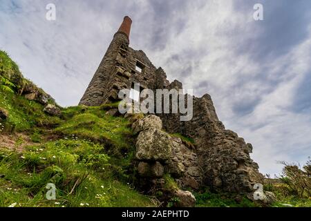 Il Carn Galver mia rovina in Cornovaglia, Inghilterra, Gran Bretagna, Regno Unito, Unesco Foto Stock