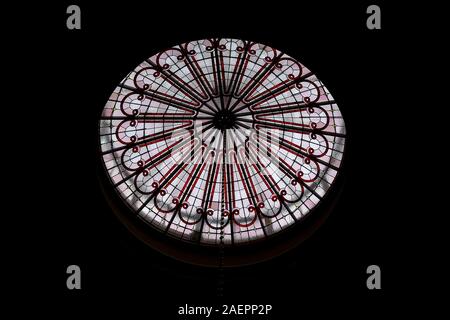 Vetrata interna cupola skylight o finestra circolare, progettato da John Nash, in cima alla scalinata Attingham Park, Shropshire, Inghilterra, Regno Unito Foto Stock