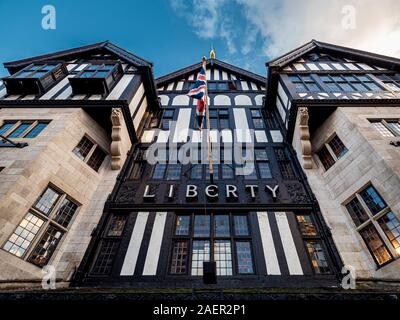 Esterno del palazzo Liberty, Londra, Regno Unito. Foto Stock