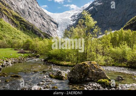 Ghiacciaio Briksdalsbre lingua, Norvegia Foto Stock