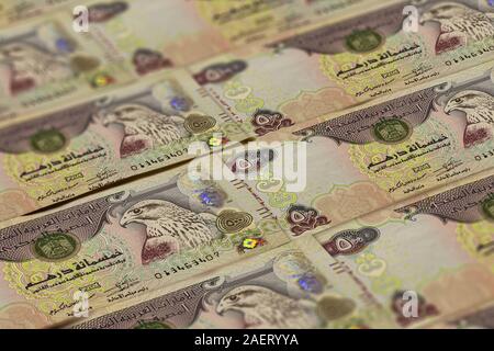- Dirham degli Emirati Arabi Uniti banconote dello sfondo. Dirham degli Emirati Arabi Uniti pattern. 500 dirhams Foto Stock