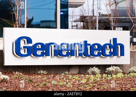 Dicembre 3, 2019 South San Francisco / CA / STATI UNITI D'AMERICA - Genentech sede di San Francisco Bay Area; Genentech, Inc. è un americano di biotecnologia corporati Foto Stock