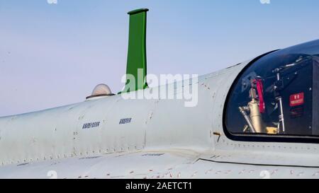 A Shenyang J-8, cinese-costruito a singola sede interceptor Fighter Aircraft, è esposto a una base di aria durante un air force open day in Changchun city, n. Foto Stock