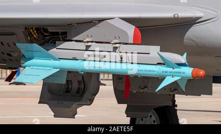 A Shenyang J-8, cinese-costruito a singola sede interceptor Fighter Aircraft, è esposto a una base di aria durante un air force open day in Changchun city, n. Foto Stock