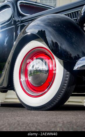 1936 Ford Modello personalizzato 48 American pre guerra auto classica Foto Stock