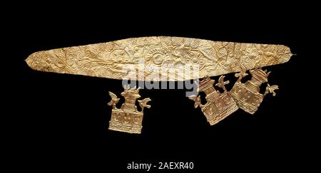 Oro micenea diademi e forature da grave IV, grave un cerchio, Myenae, Grecia. Museo Archeologico Nazionale di Atene. Xvi sec. a.c. Top: Mycenaea Foto Stock