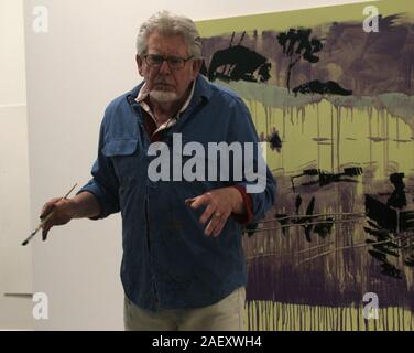 Liverpool,Uk Rolf Harris a Liverpoll Walker Art Gallery di credito Fairbrother Ian/Alamy Stock Foto Foto Stock